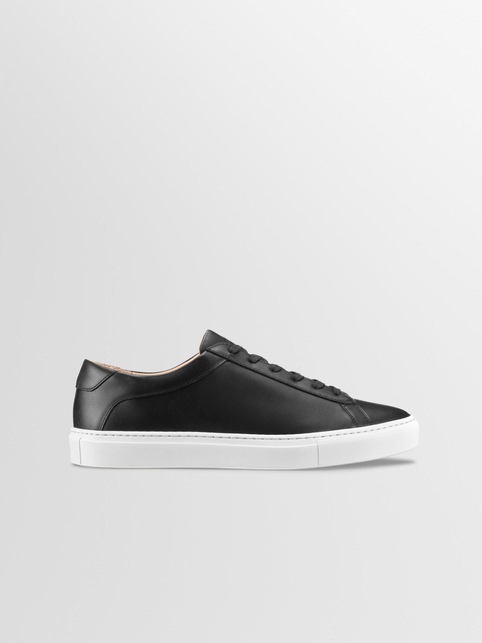 Capri-V2-onyx-1-min_63ed9609-a177-4748-a048-6366cf00fb06 Capri Leather Sneaker in Onyx - Image 1